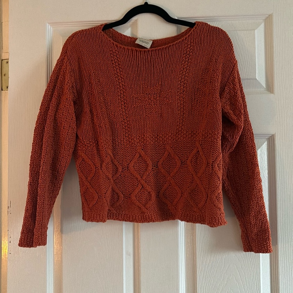 Vintage knit sweater
